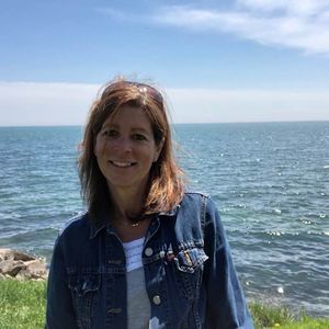 Meet your Posher, Kelly